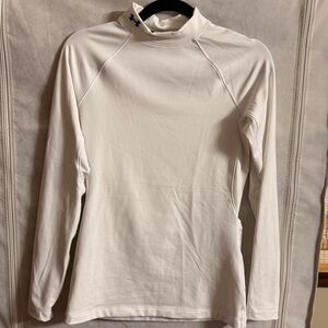 Under Armour Women’ Long-Sleeve Cold Gear Fitted - white Size Medium